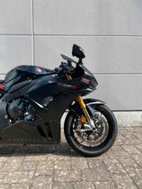 Honda CBR 1000 RR-R SPR FIREBLADE *JUNGE GEBRAUCHTE* - HONDA CB 1000