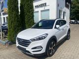 Hyundai TUCSON 1.6 Premium 4WD - Hyundai TUCSON: Limousine