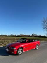BMW E36 320I Cabrio Oldtimer - BMW 320 aus 1994: 320i
