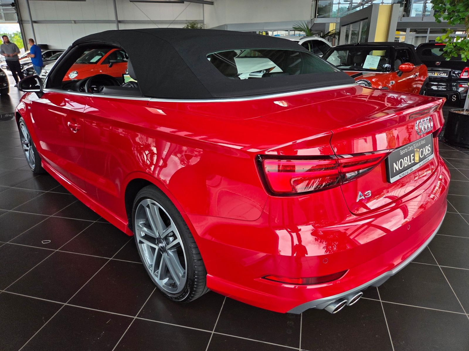 Fahrzeugabbildung Audi A3 Cabriolet 35 TFSI S line sport B&O LED NAV