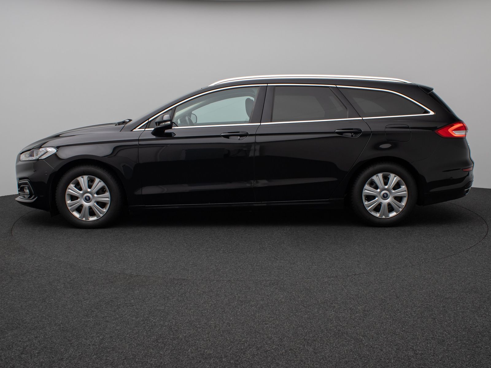 Fahrzeugabbildung Ford Mondeo Turnier Titanium Kamera AHK Winter 8fach