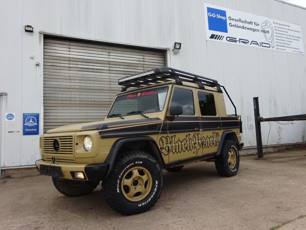 Mercedes-Benz G 300