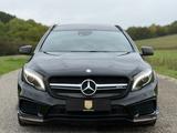 Mercedes-Benz GLA 45 AMG 4Matic/Pano/Comand/430PS/20"/Bi-Xenon - mit Benzin-Antrieb: Schwarz, Sitzheizung, Geländewagen