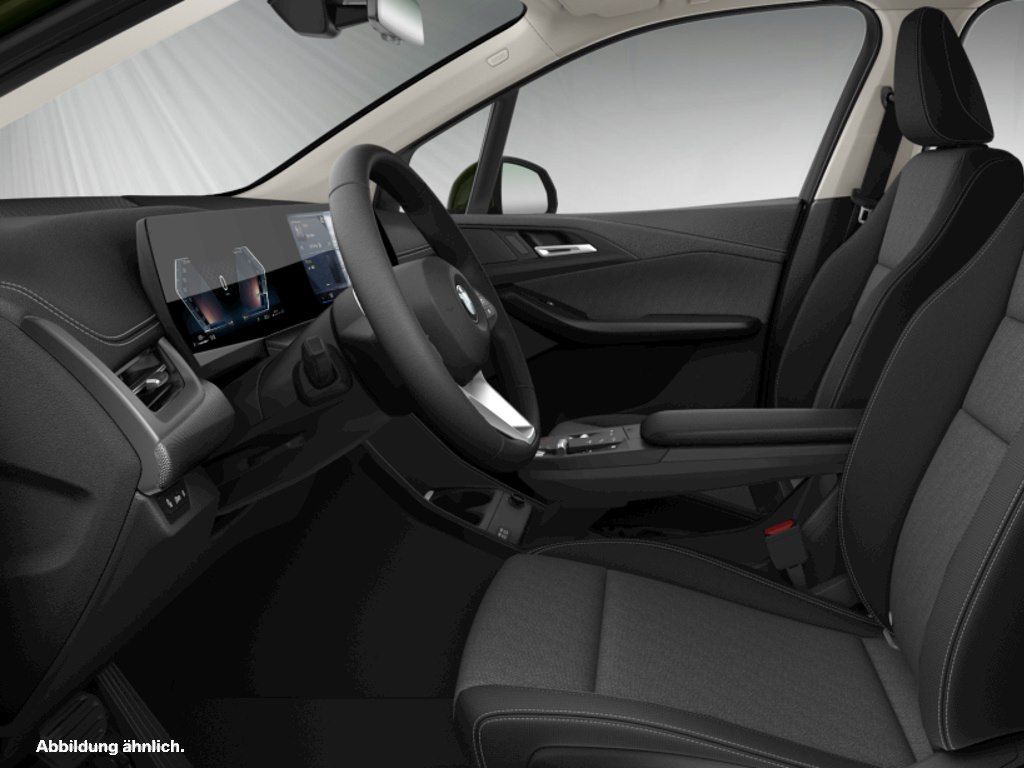 BMW 220 Active Tourer - Bild 3
