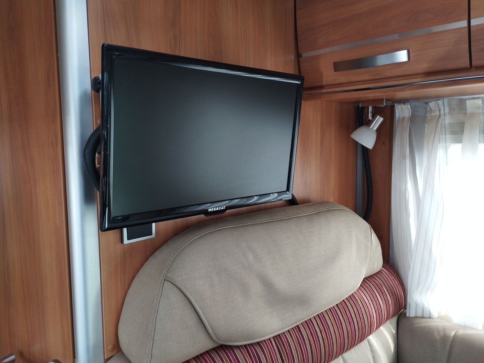 Fahrzeugabbildung HYMER / ERIBA / HYMERCAR Exsis-t 474 Markise,SAT,Solar