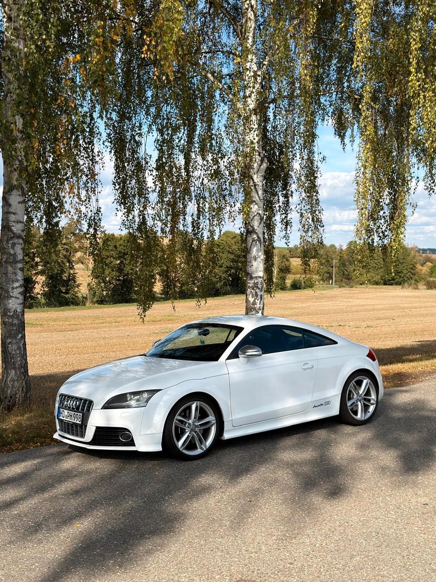 Audi TTS