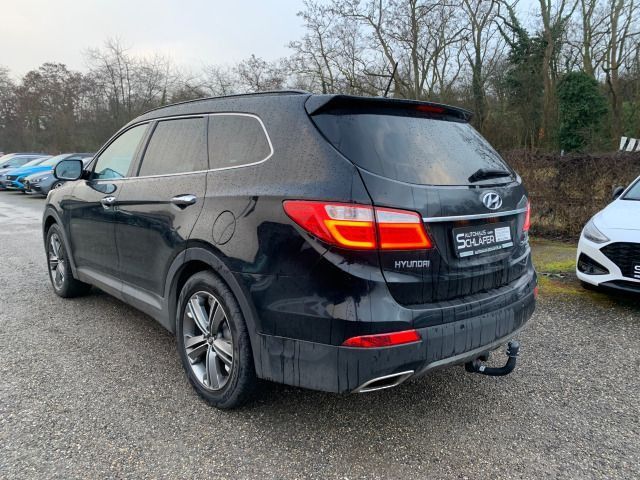 Fahrzeugabbildung Hyundai GRAND SANTA FE 2.2 CRDI Premium 4WD 6 Sitzer