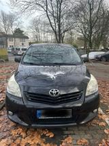 Toyota Corolla Verso - Toyota Corolla Verso in Köln