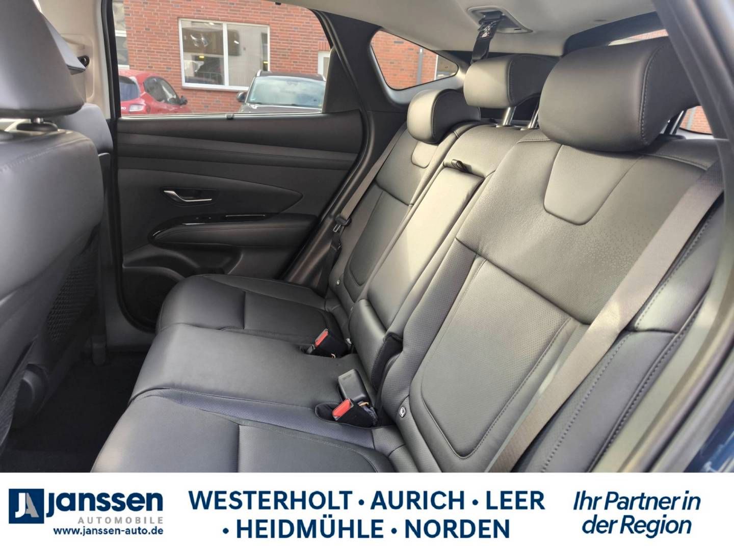 Fahrzeugabbildung Hyundai TUCSON PHEV (MY25) Prime Assistenz-Paket