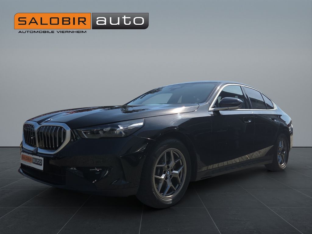 Image of BMW 520