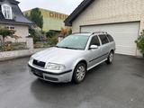 Skoda Octavia Combi 2.0L*Sitz-Heiz*KLIMA*Tempomat*