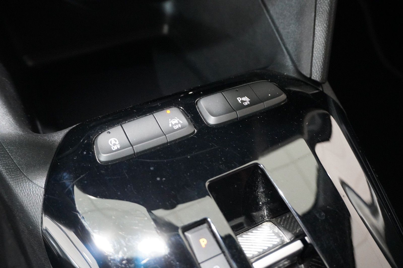 Fahrzeugabbildung Opel Corsa F 1.2T GS SPORT NAVI/LED/KAMERA/SPORT/DAB+