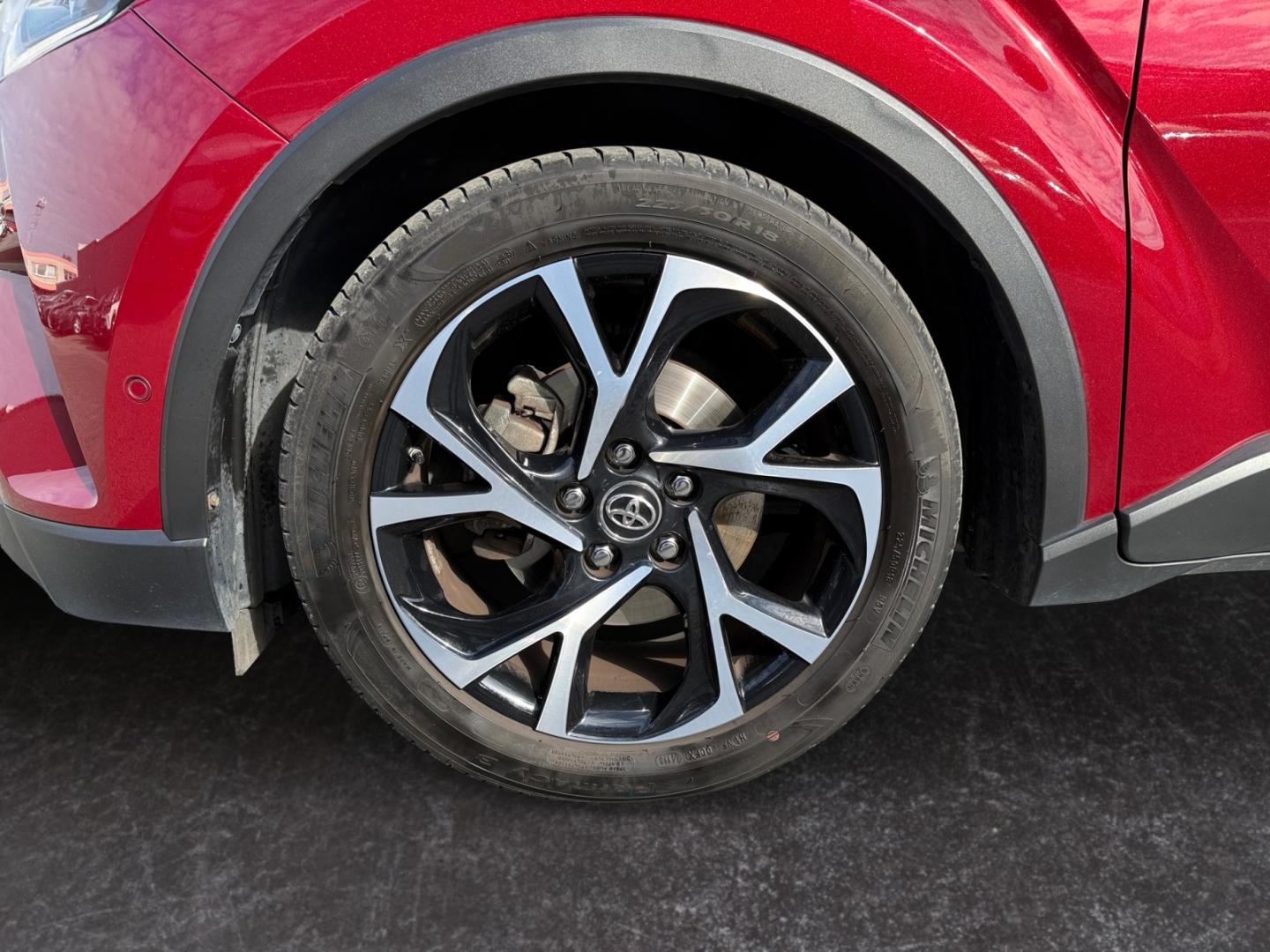 Toyota C-HR 1.8 Hybrid Team D *Bi-LED*ACC*CAM*SHZ*PDC*