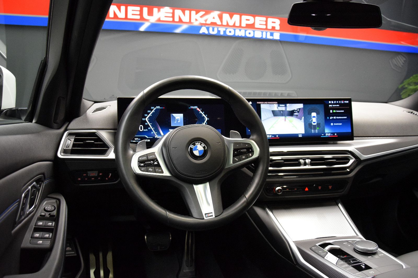 Fahrzeugabbildung BMW 320 i xDrive M Sport Schiebed. ACC Kamera HeadUp