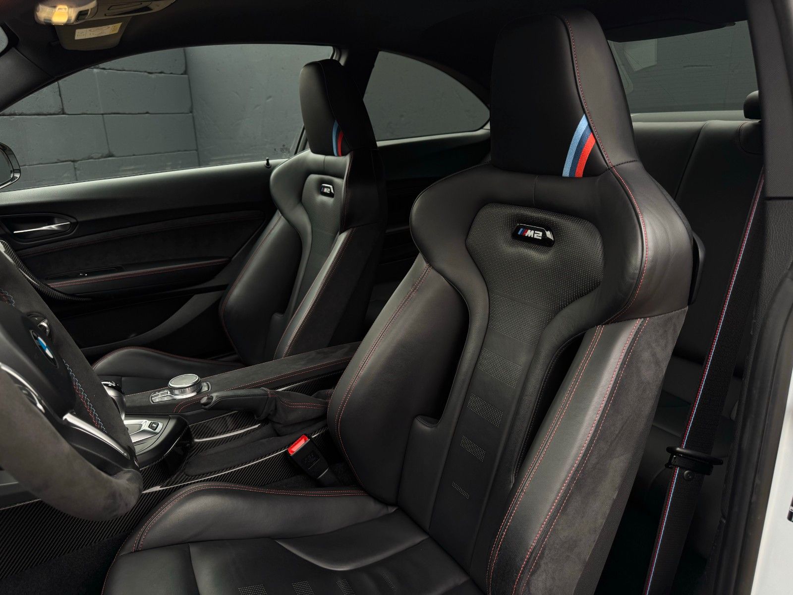 Fahrzeugabbildung BMW M2 CS 1of2200 Carbon Alcan. M-Drivers H&K Kam