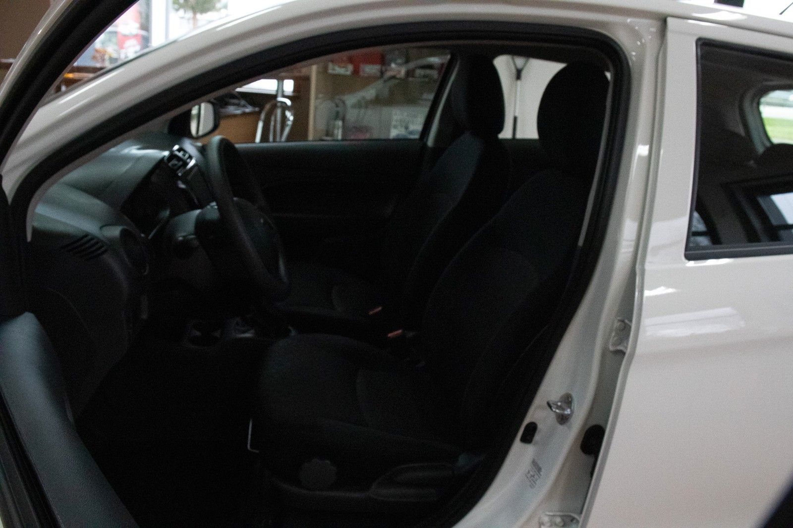 Fahrzeugabbildung Mitsubishi Space Star 1.2 Select Zeisberg Corse Edition