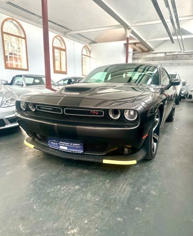 Dodge Challenger R/T HEMI 5.7 *V8* TÜV & Service NEU