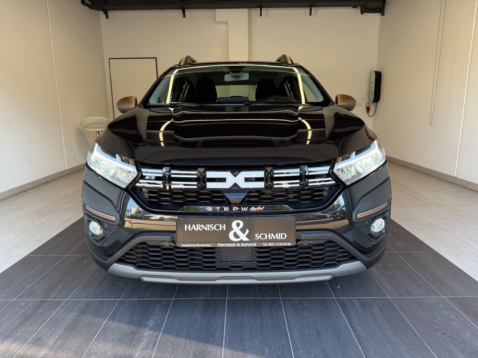 Fahrzeugabbildung Dacia Sandero III Stepway Extreme CVT, WENIG KM!