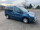 Peugeot Partner TePee 7 Sitzer mit AHK - Peugeot TePee Gebrauchtwagen