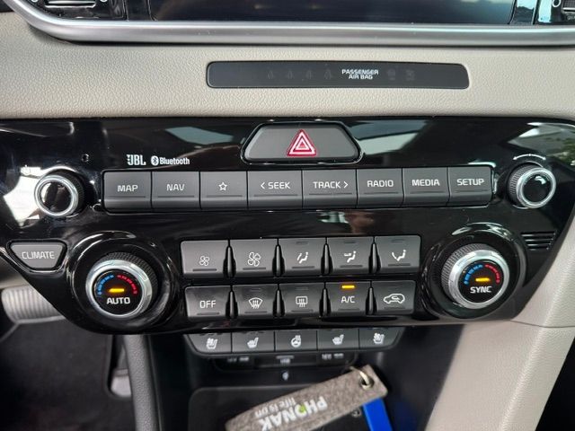 Fahrzeugabbildung Kia Sportage Platinum Edition 4WD AHK LEDER LED