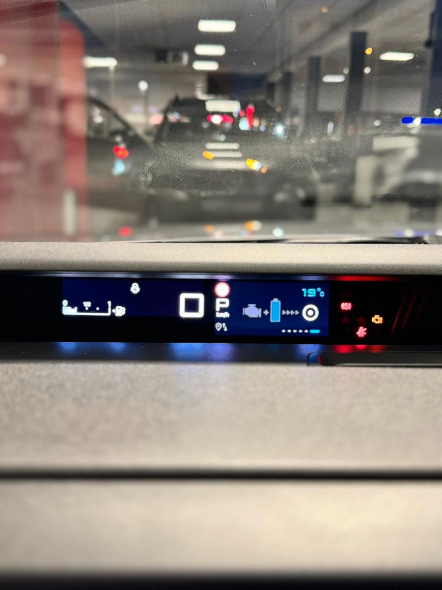 Fahrzeugabbildung Citroën C3 Hybrid 110 MAX