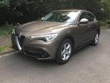 Alfa Romeo Stelvio AUTOM.2.2 Diesel 16V 132kW Executive AT8 - Alfa Romeo mit Diesel-Antrieb: Geländewagen