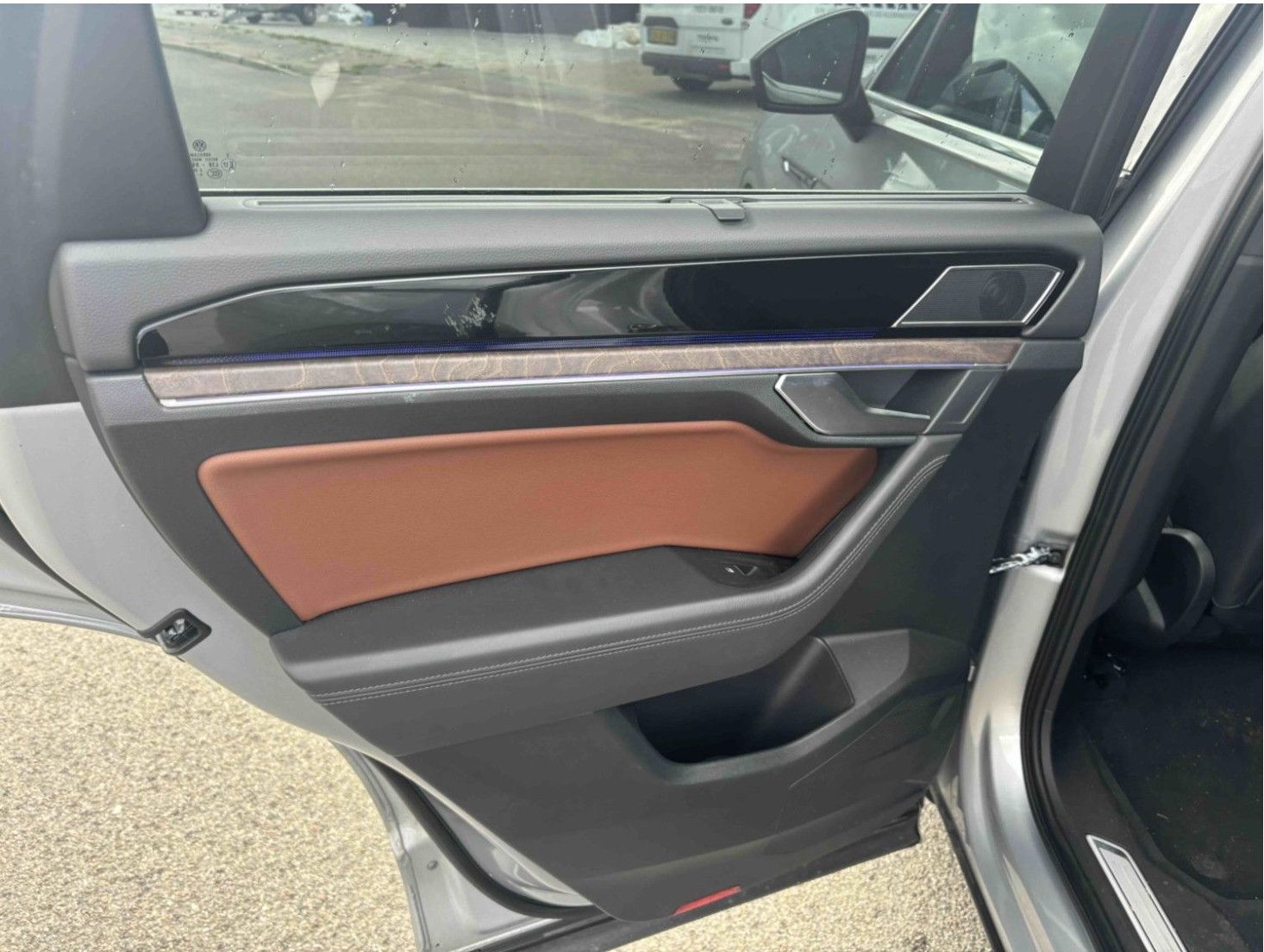 Volkswagen Touareg Atmosphere*R-Line*Matrix*Pano*DYNAUDIO* foto 18