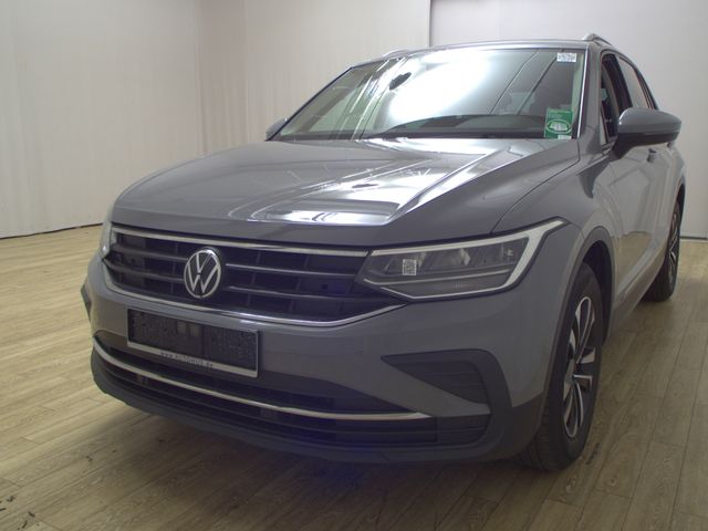 Volkswagen Tiguan 1.5 TSI BMT United Navi GSD ACC PDC LED