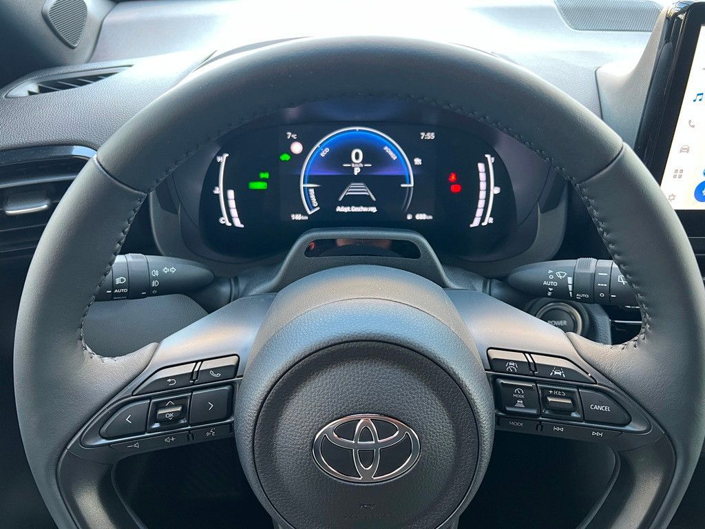 Fahrzeugabbildung Toyota Yaris Cross 1.5 E FWD Teamplayer Kamera,LED,Navi