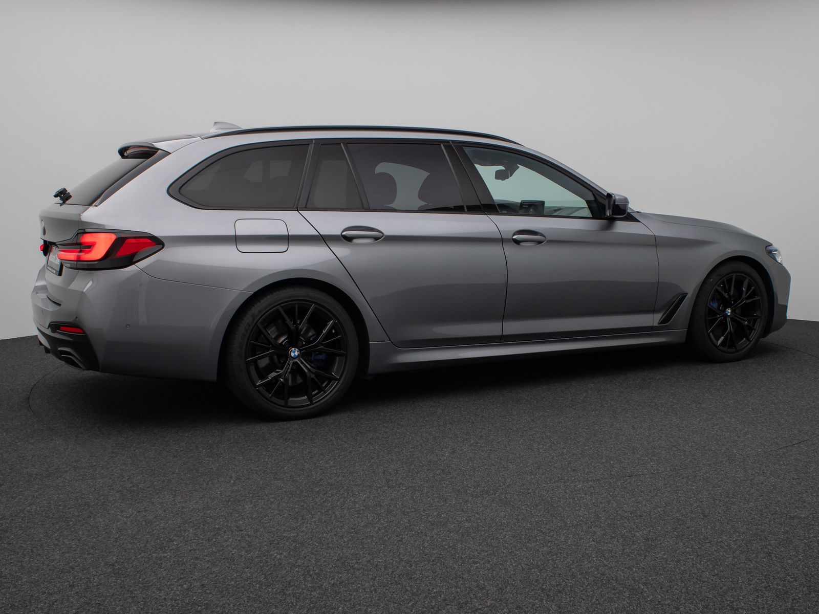 Fahrzeugabbildung BMW 540d xD M SportPro Kamera Laser HUD DAB HiFi 19"
