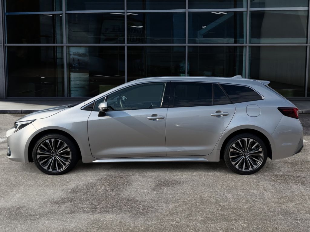 Fahrzeugabbildung Toyota Corolla 1.8 Hybrid Touring Sports Teamplayer