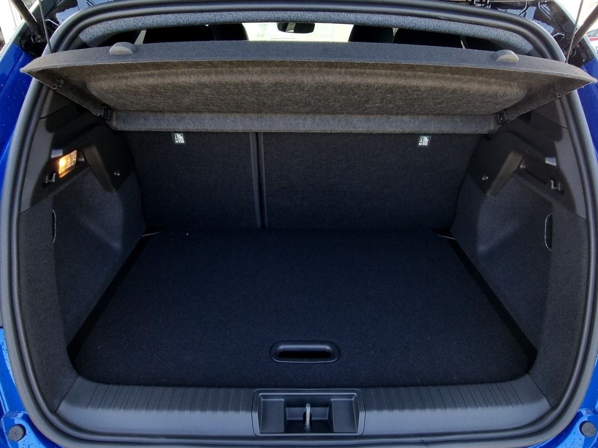 Fahrzeugabbildung Renault Captur Esprit Alpine Mild Hybrid 140 EDC