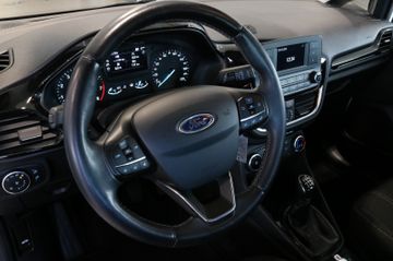 Fahrzeugabbildung Ford Fiesta Cool & Connect  Winterpaket/PDC/Klima