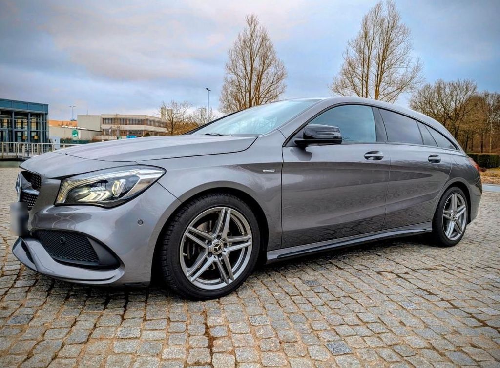 Image of Mercedes-Benz CLA 200 Shooting Brake