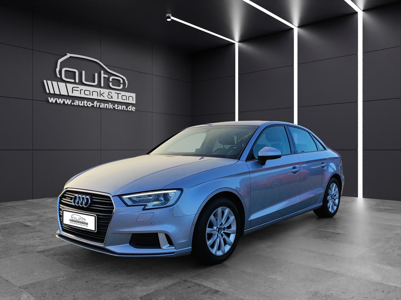 Fahrzeugabbildung Audi A3  quattro sport*1Hand*Xenon*AHK*PDC*SitzHZ*