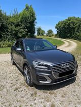 Audi Q2 Design Paket Quattro 3x Sline - Audi quattro aus 2018