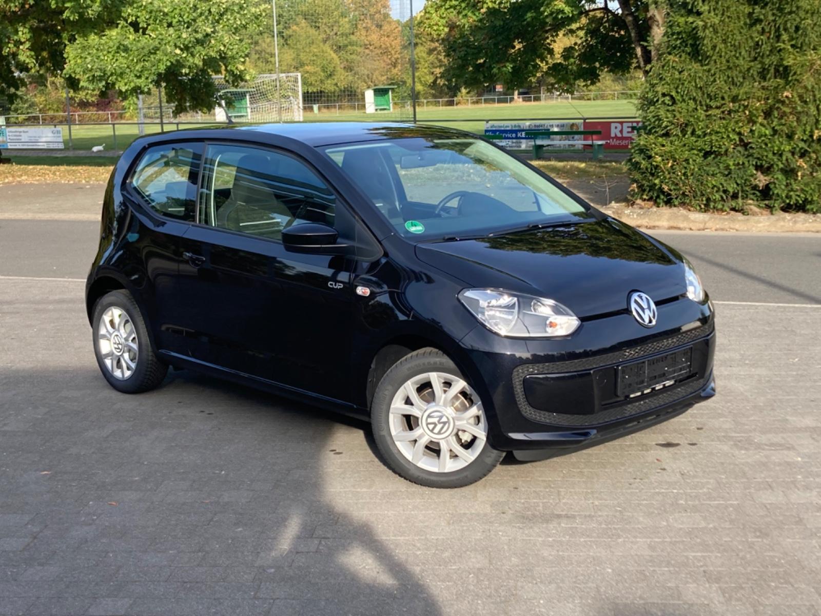 Volkswagen up! cup up! 1. Hand neuwertiger Zustand