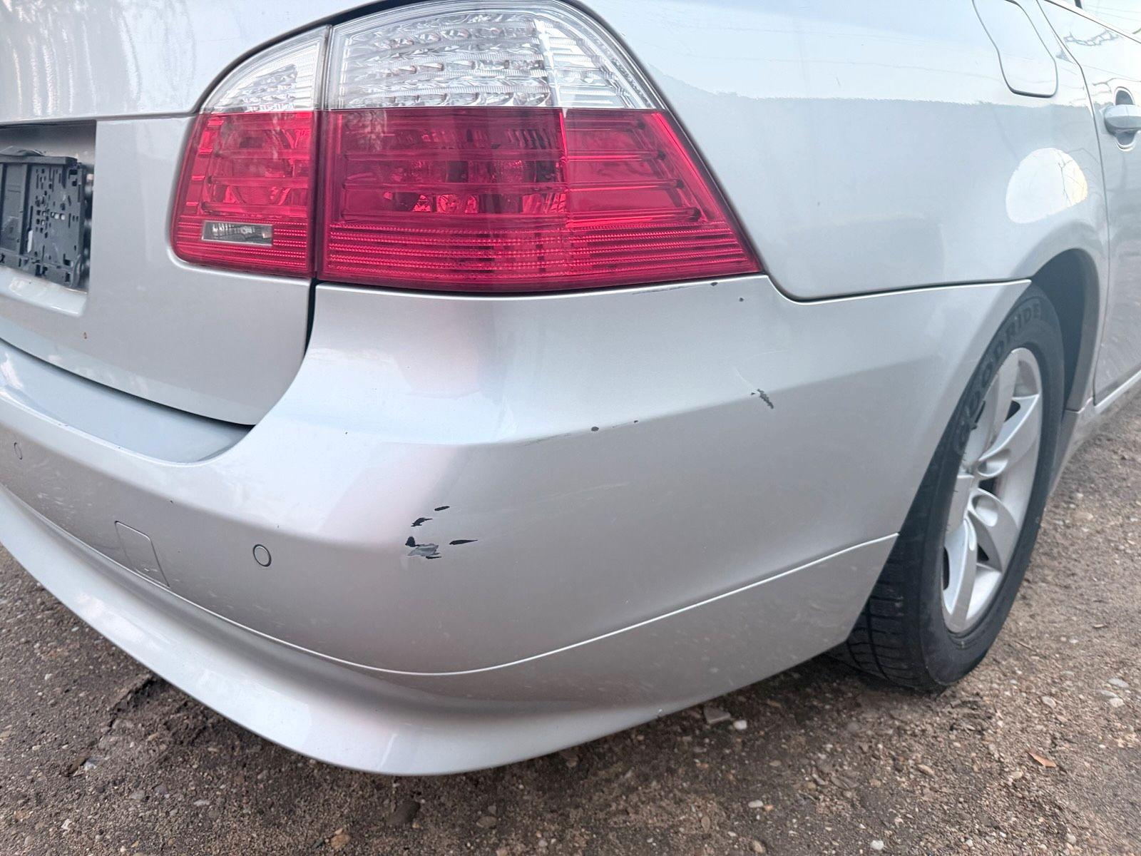 BMW 520 2010 — photo 14