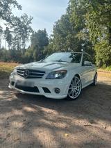 Mercedes-Benz Mercedes Benz C 63 AMG T Model - gebrauchte Mercedes-Benz C 63 AMG aus dem Jahr 2010