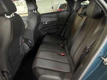 Peugeot 3008 - 11