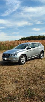 Volvo XC60 D5 AWD Summum Geartronic Scheckheftgepflegt - Volvo Gebrauchtwagen in Dortmund