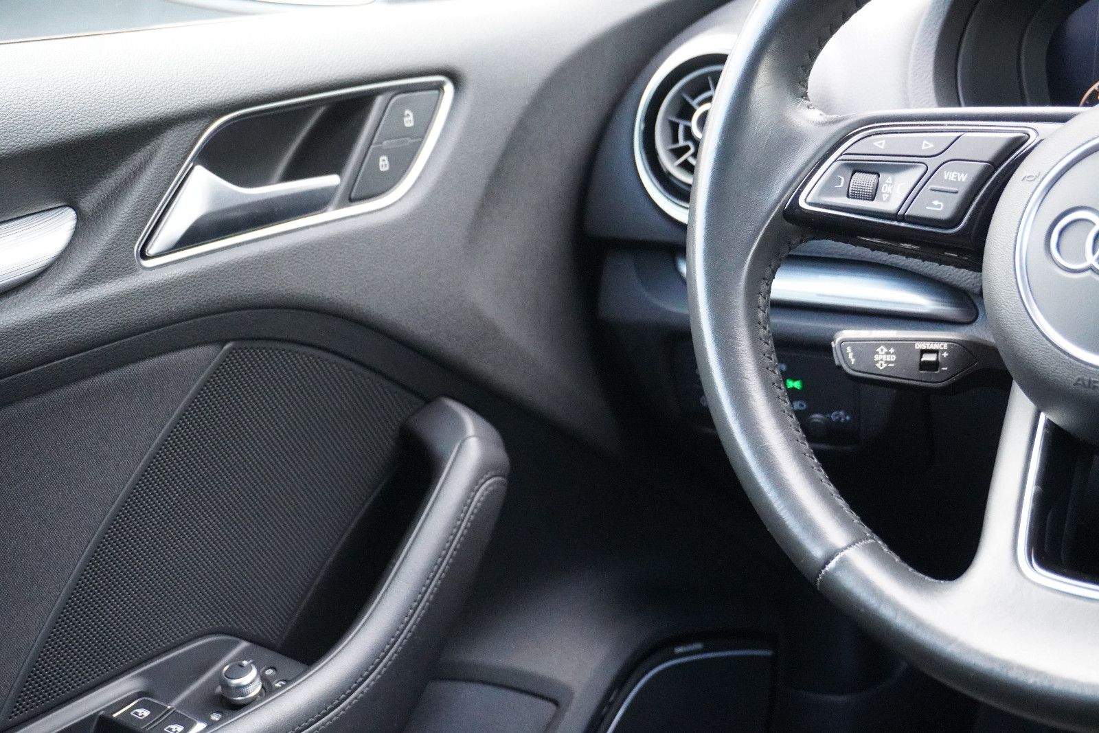 Audi A3 Sportback TDI sport Automatik/B&O/LED/SR+WR foto 24