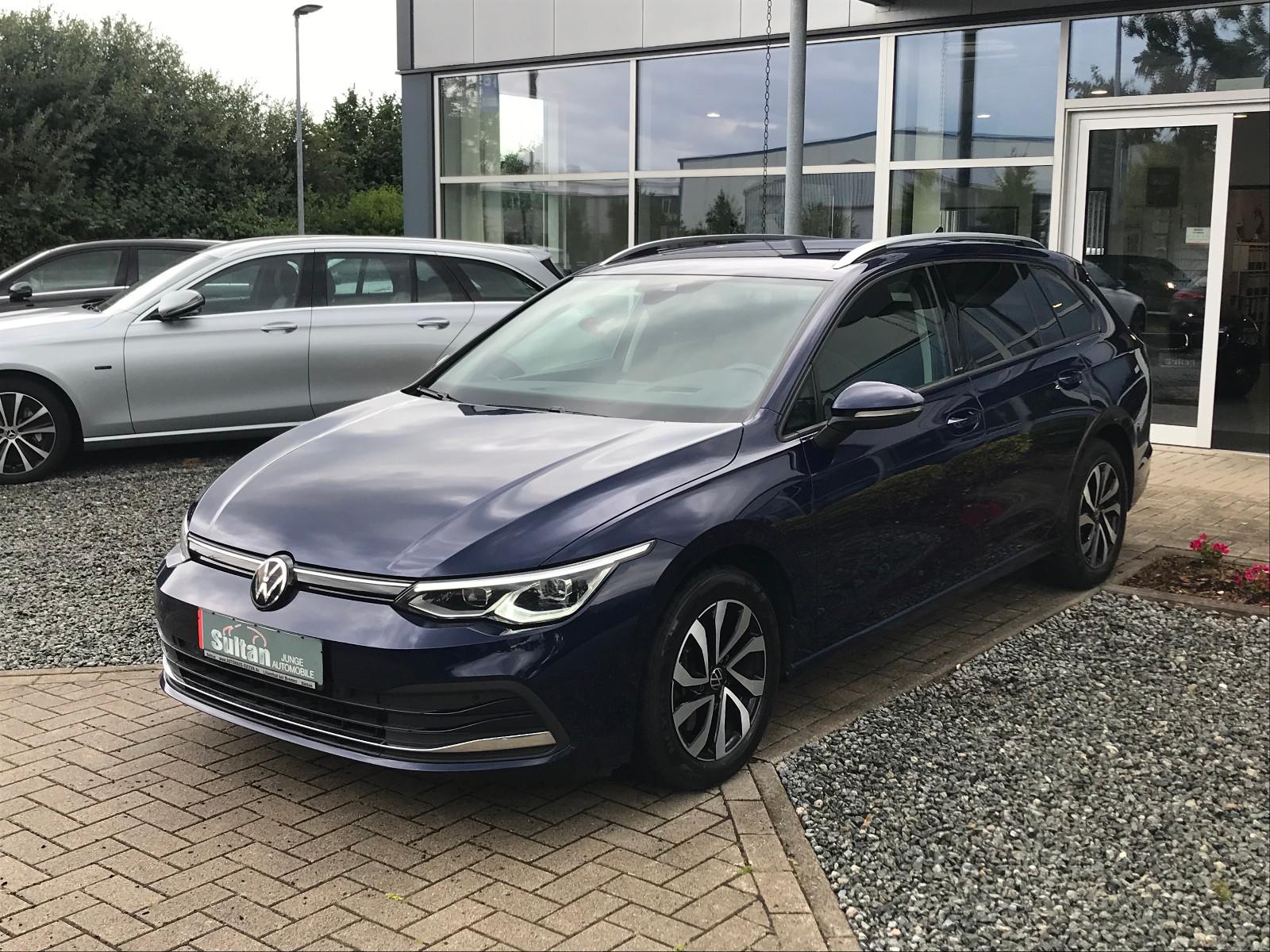 Volkswagen Golf VIII 2.0 TDI Var. Active DSG HUD ACC LED