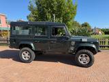 Land Rover Defender 110 2.5 Td5 cat Station Wago - Land Rover aus 2001