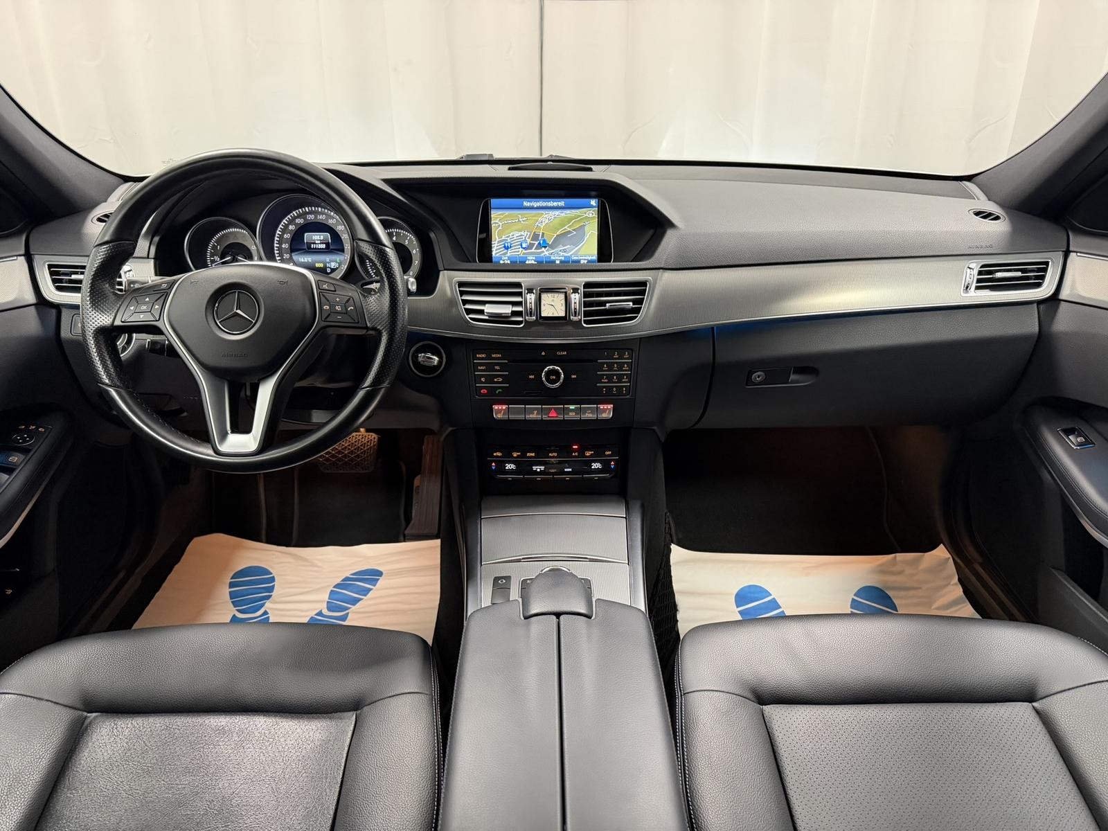Mercedes-Benz E 200 T CGI BlueEff. Aut. Avantgarde LED 7-Sitze