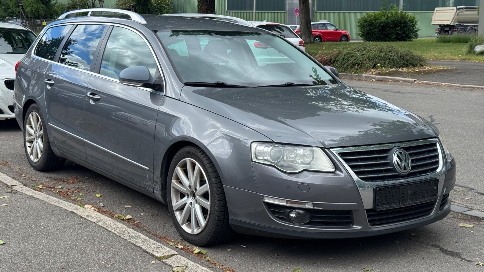 Volkswagen Passat Variant Highline |PDC|SHZ|TÜV,08/27|