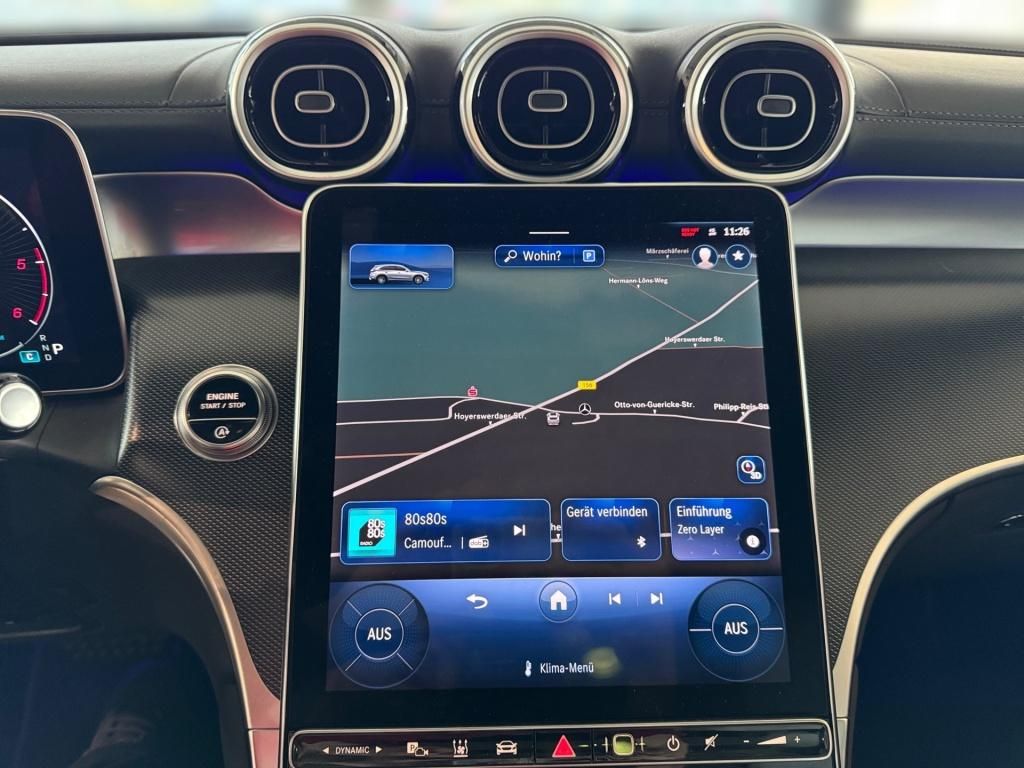 Fahrzeugabbildung Mercedes-Benz GLC 300 d 4M AMG AHK Pano Standhzg. Memo LED SHZ