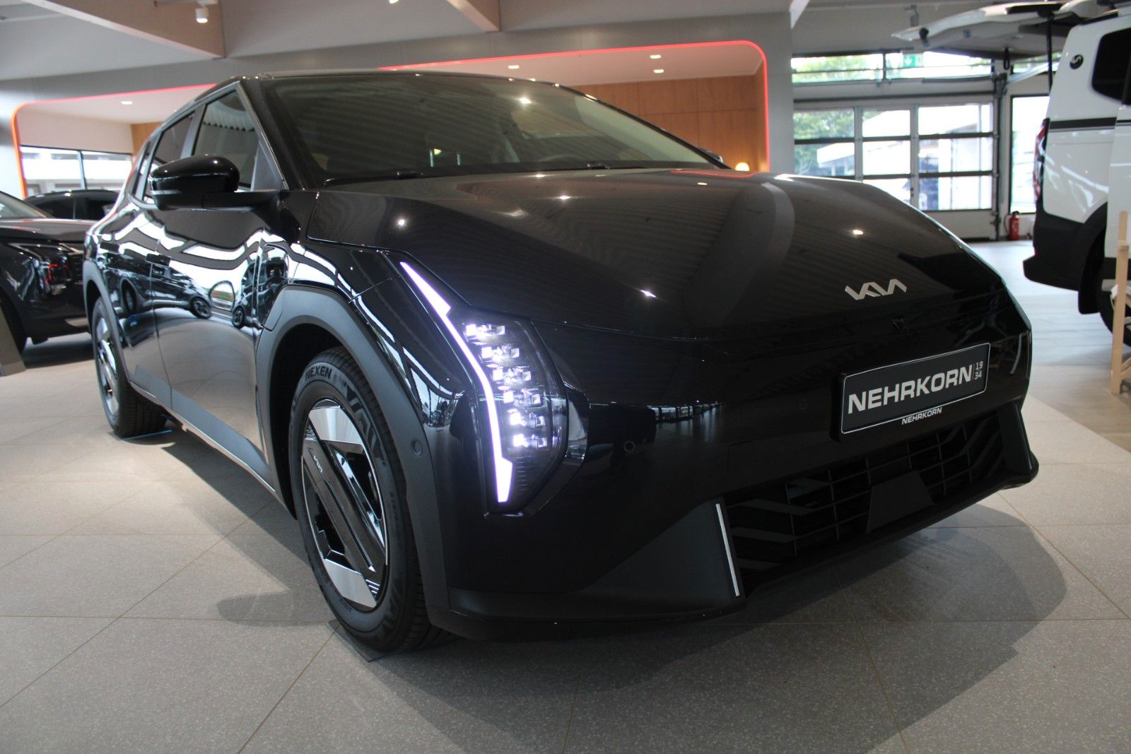 Fahrzeugabbildung Kia EV4 81 kWh 150 kW Earth TECHNOLOGY + UPGRADE