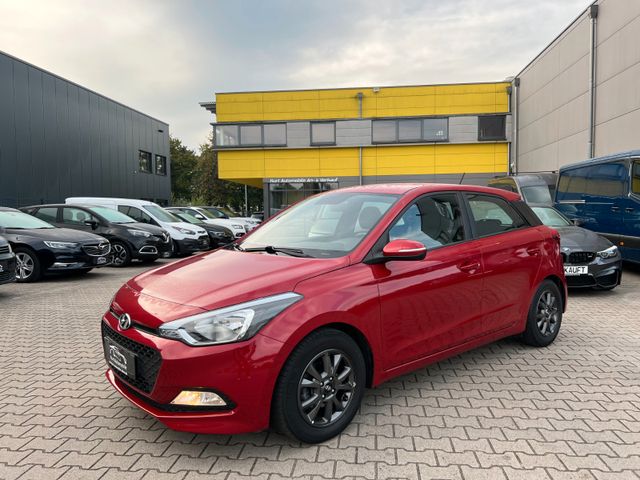 Hyundai i20 Pure KLIMA/RADIO/CD/WENIG KILOMETER/TOP*