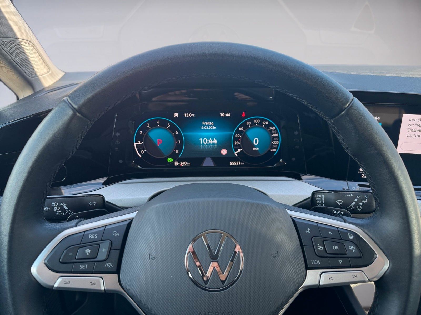 Fahrzeugabbildung Volkswagen Golf VIII Variant Life eTSI